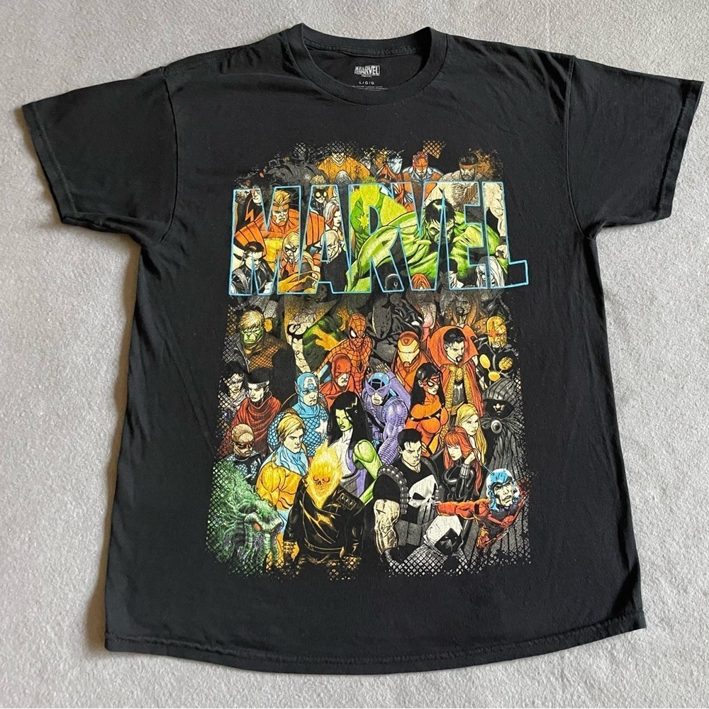 Marvel Comics Superhero & Villains Men’s T-Shirt Size Large Black